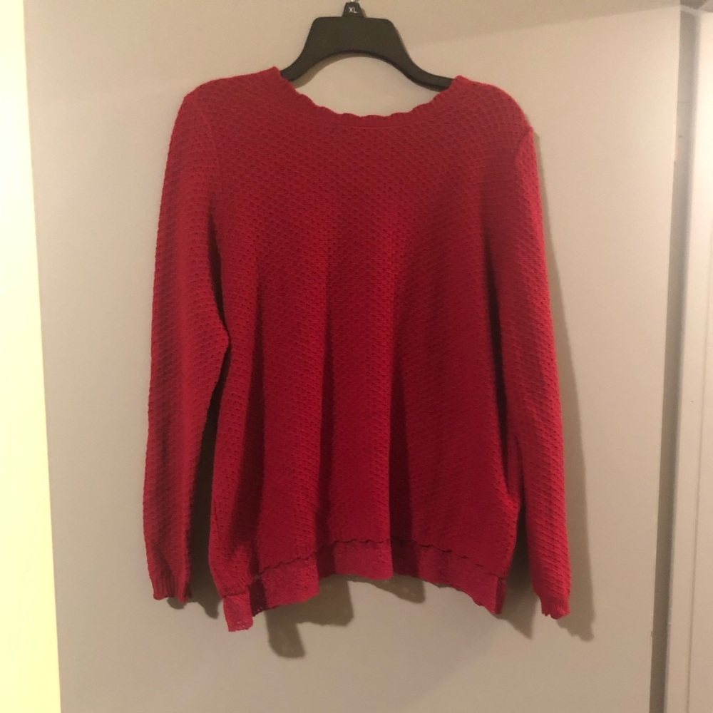 Cozy Red Sweater w/ Lace Detailing! Worn Once! 🖤